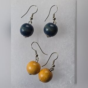 Elegant Blue and Natural Wood Beaded Earrings Set